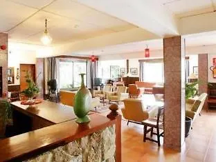 Boutique Hotel Oriola Cala de Sant Vicenc 3*,